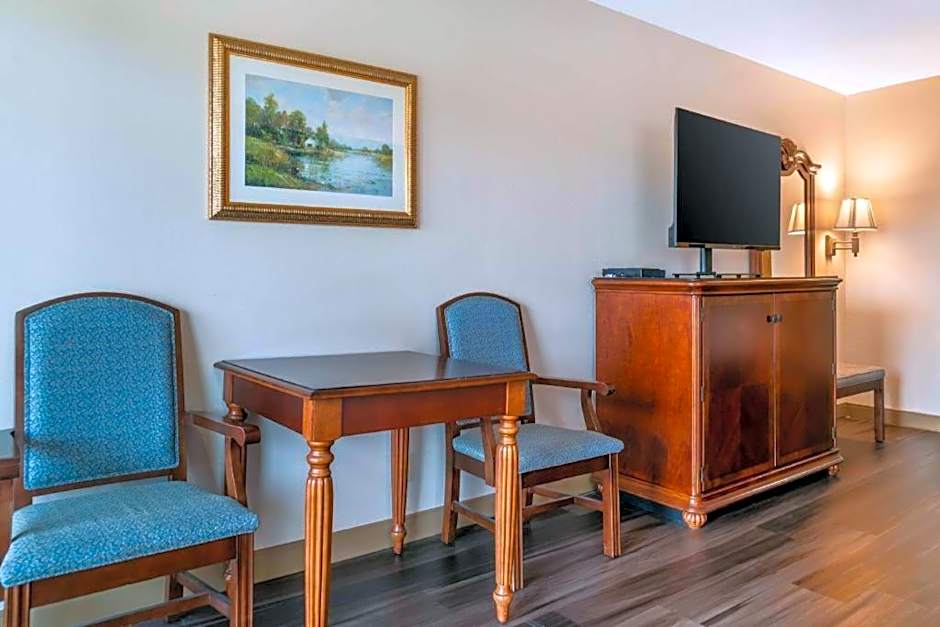 Best Western River Terrace