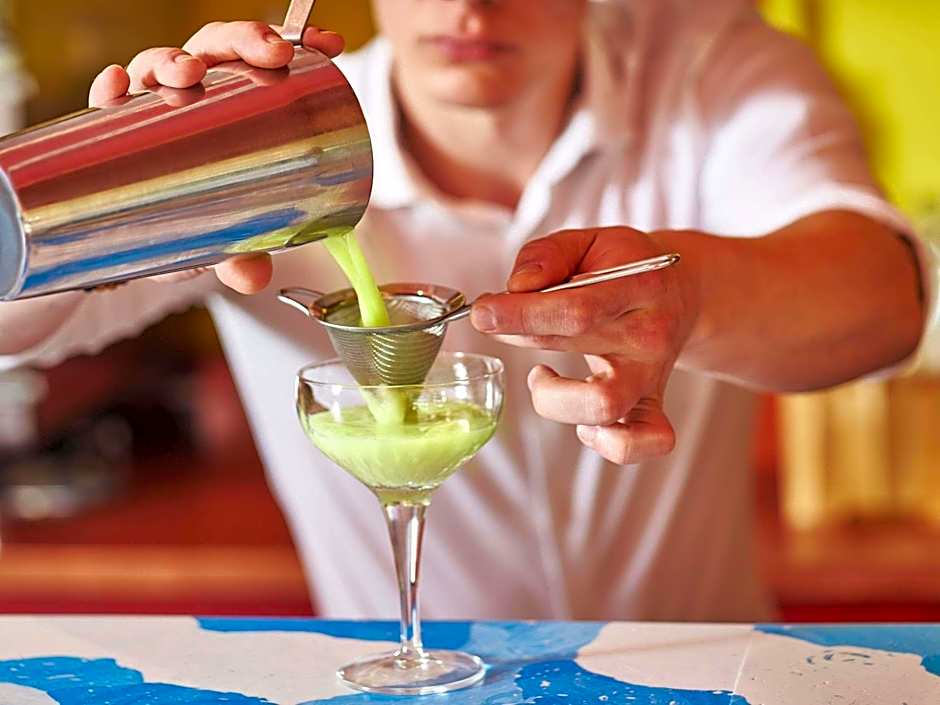 Greet Hotel Versailles - Voisins Le Bretonneux