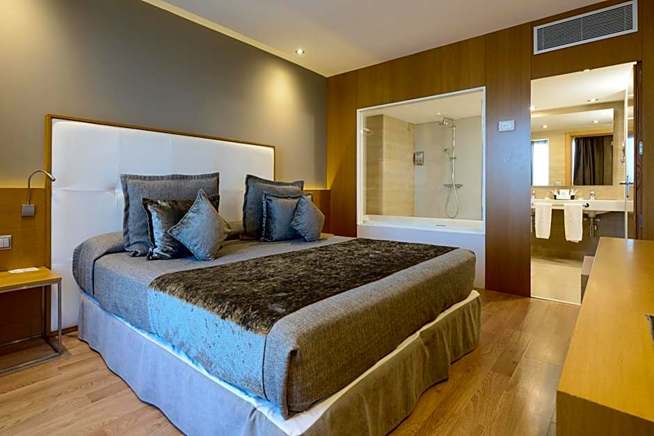M.A. Hotel Sevilla Congresos