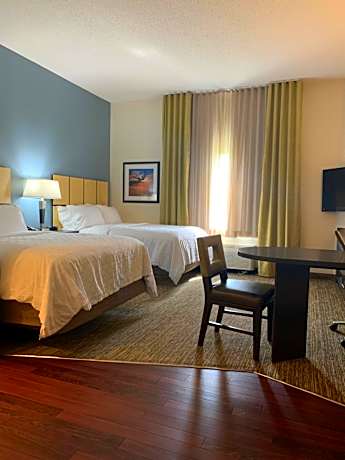 Queen Studio Suite with Sofa Bed - Communications Accessible