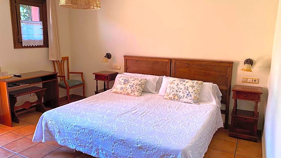 Hotel Rural Alavera