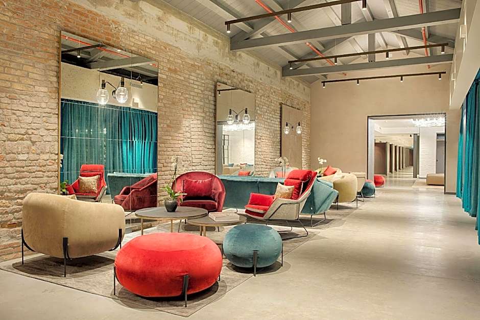 NH Collection Venezia Murano Villa
