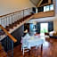 Flamingo Dewata Suite