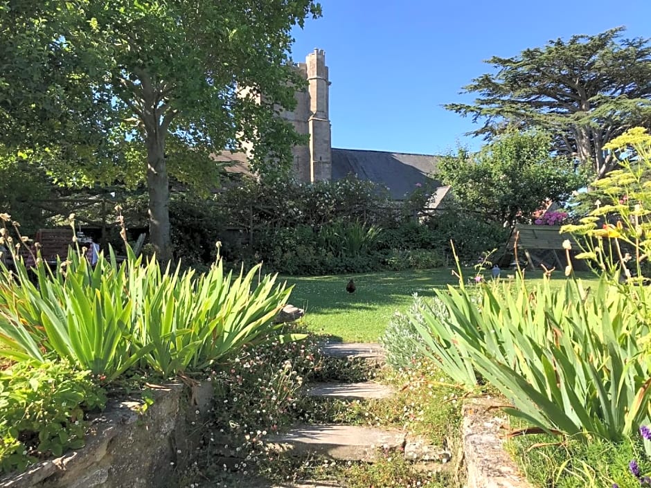 The Potting Shed, self contained, detached retreat in Shapwick village