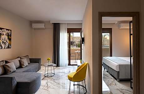 Suite with Pool View