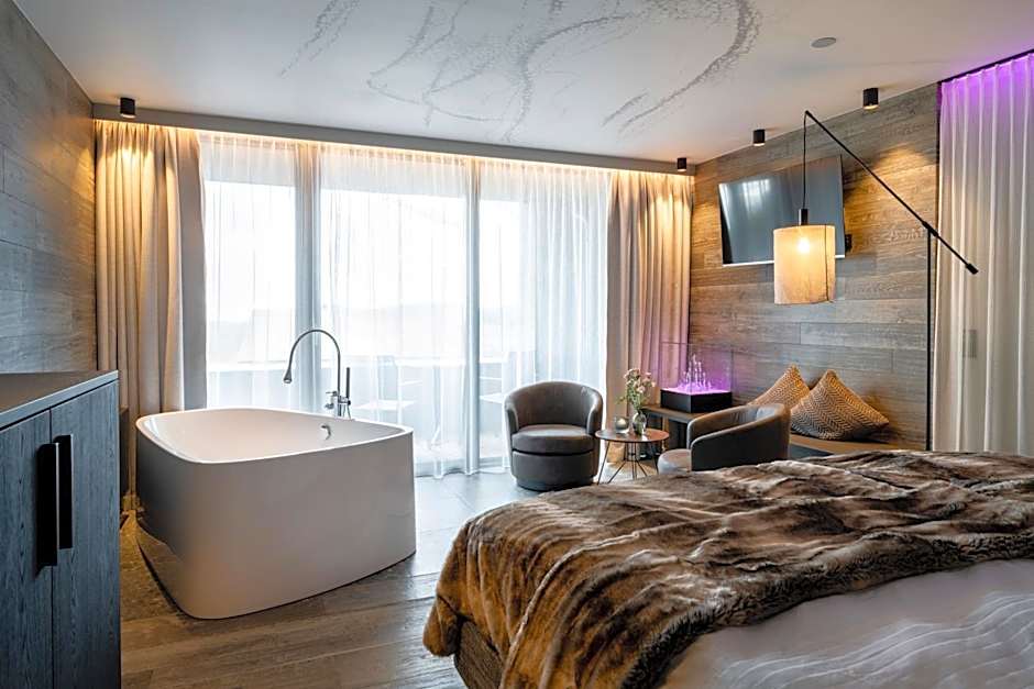 Huttenhof - Wellnesshotel & Luxus-Bergchalets - Adults only