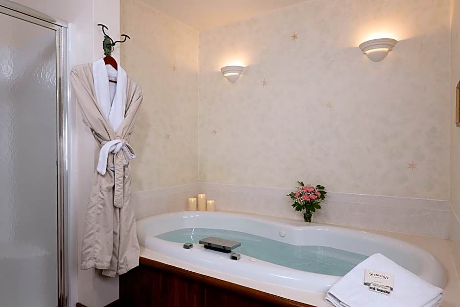 Stonecroft Country Inn