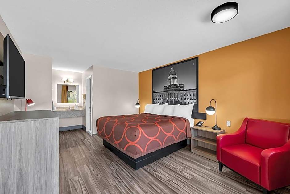 Super 8 by Wyndham Siloam Springs