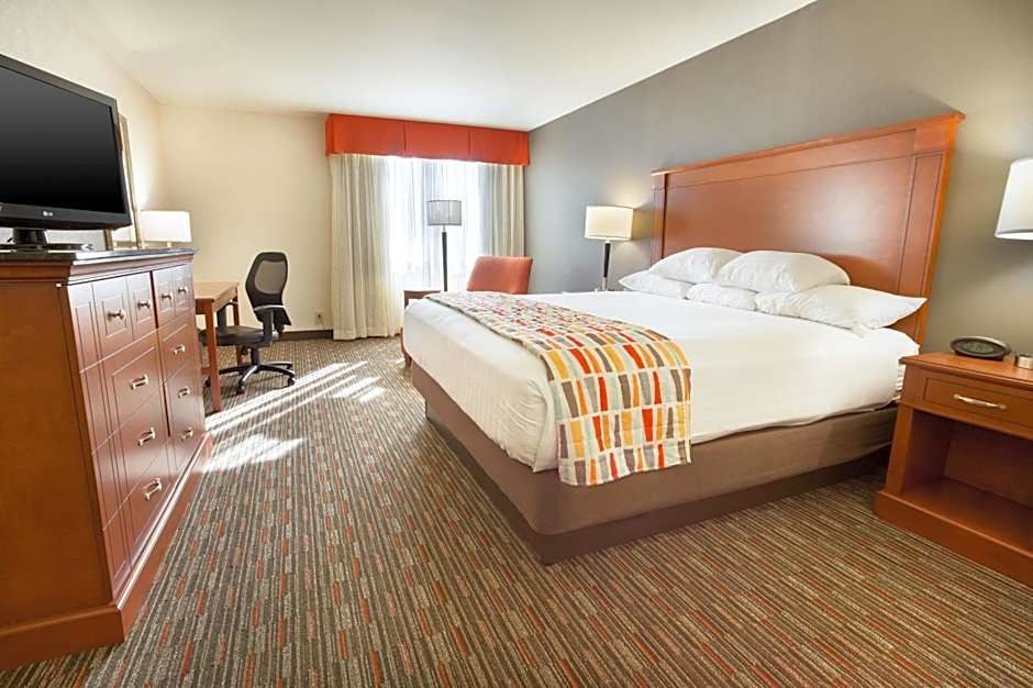 Drury Plaza Hotel St. Louis Creve Coeur