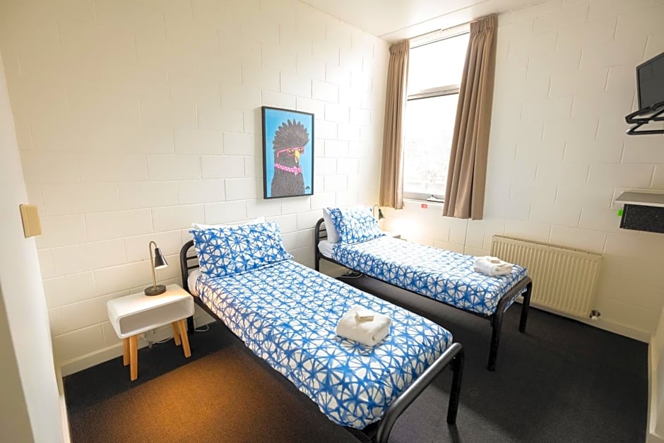 Melbourne Metro YHA