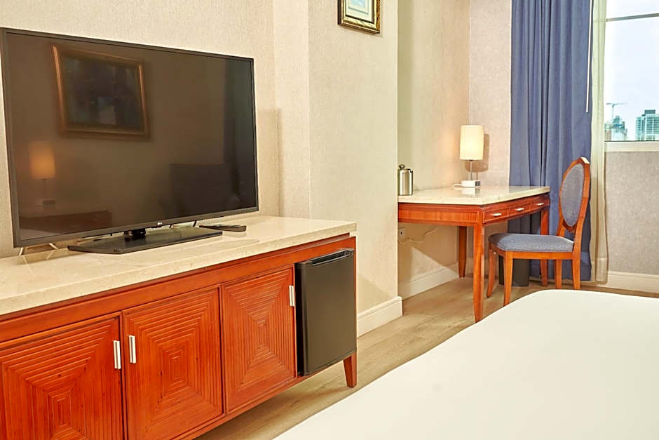 Waymore Hotel Spa & Casino