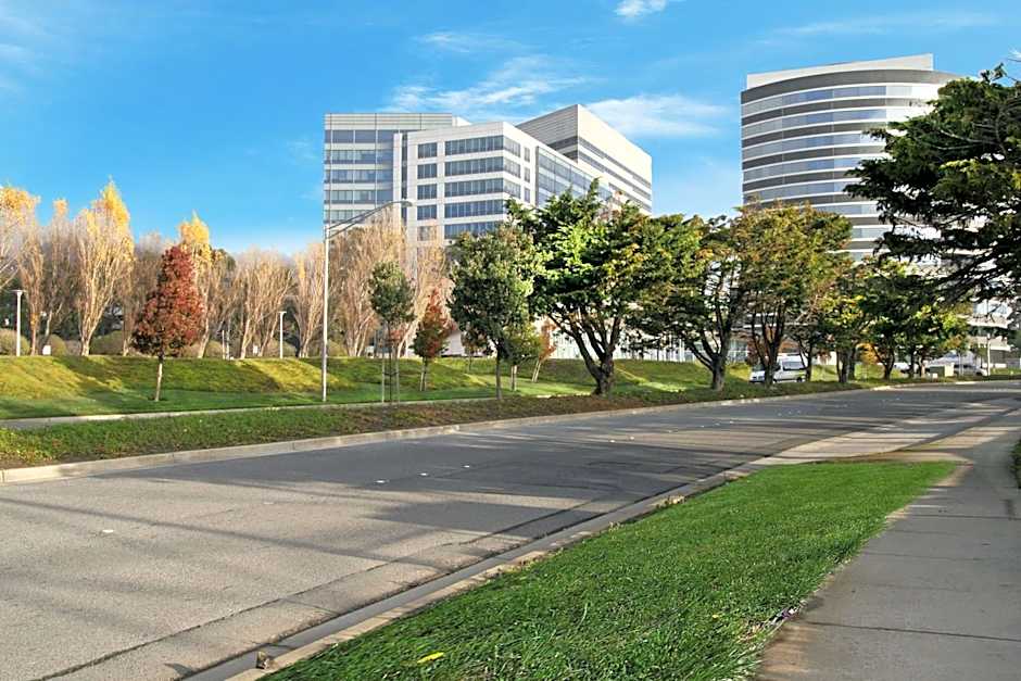 Hampton Inn By Hilton San Francisco-Airport