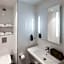 ibis Styles Lyon Confluence