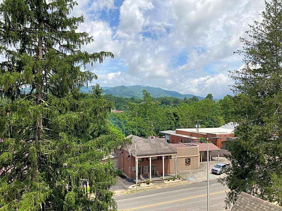Stonebrook Lodge Bryson City