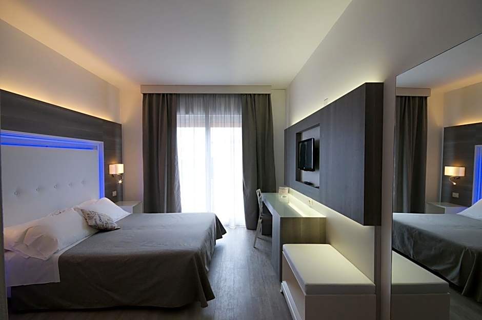 Hotel Crystal