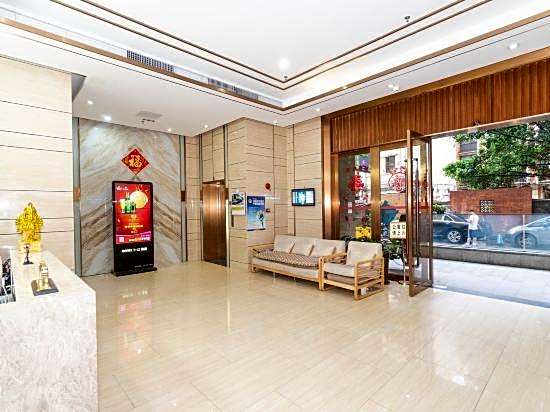 Yulou Jindian Apartment (Guangzhou Folk Finance Haizhu Square Subway Station Branch)