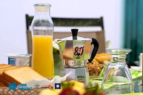 Casa Felicidad B&B Room & Kitchen