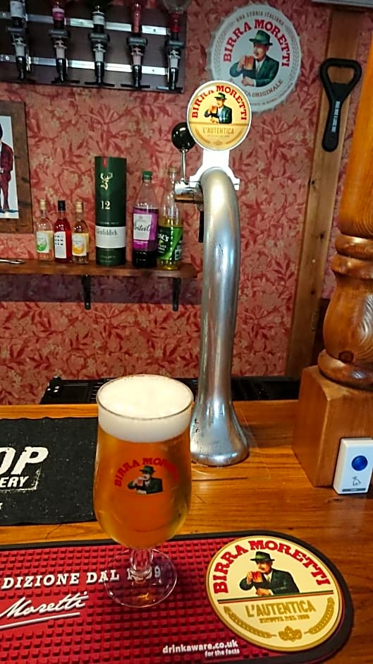 The Raincliffe Hotel