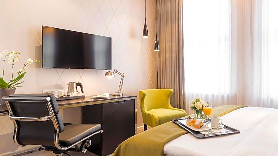 Holiday Inn Dresden - Am Zwinger By IHG