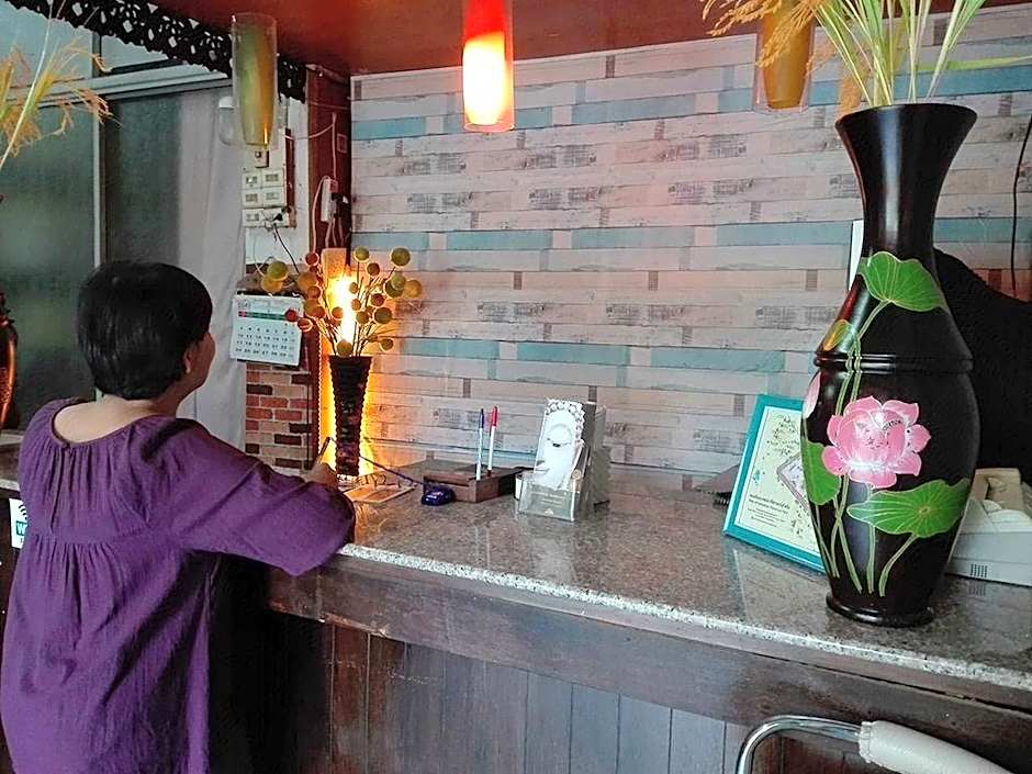Chinawat Hotel
