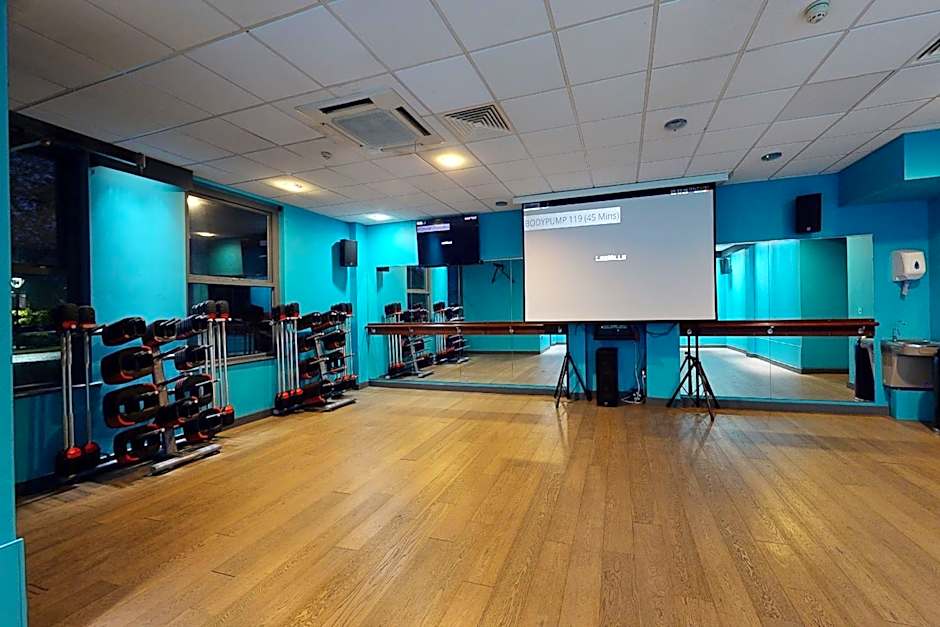 Village Hotel Chester St David's