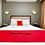 RedDoorz Plus @ Singosari Raya