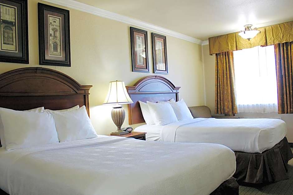 Baymont by Wyndham McAlester Hwy 69
