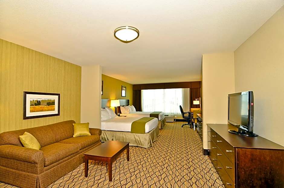 Holiday Inn Express Hotel And Suites Williston By IHG
