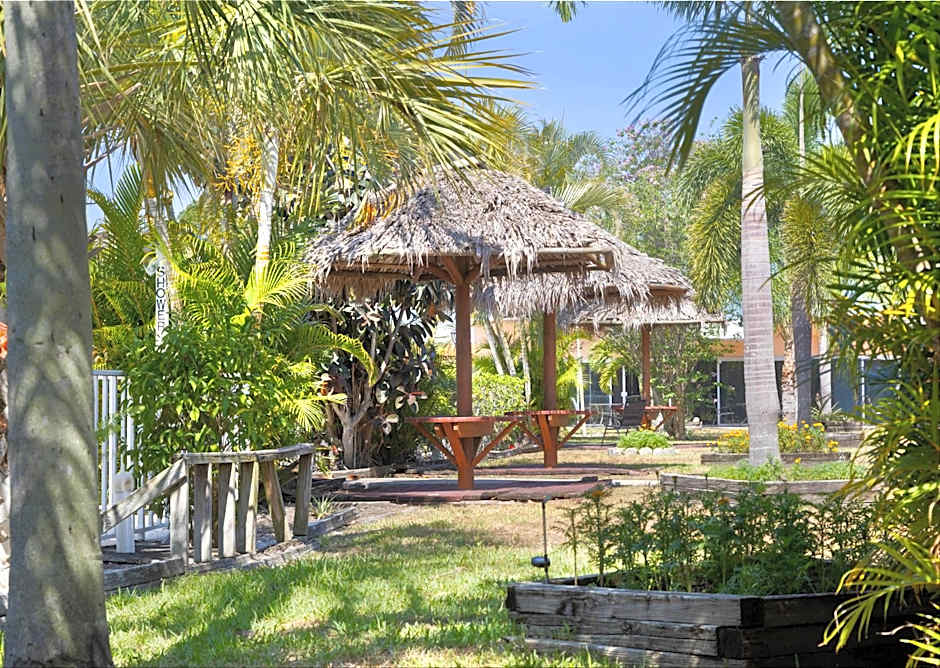 Warm Mineral Springs Motel