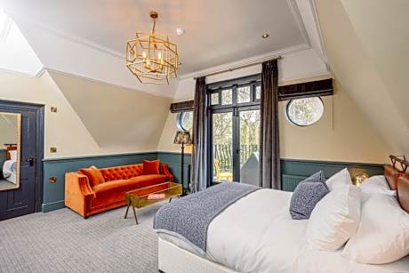 Brewhouse and Kitchen