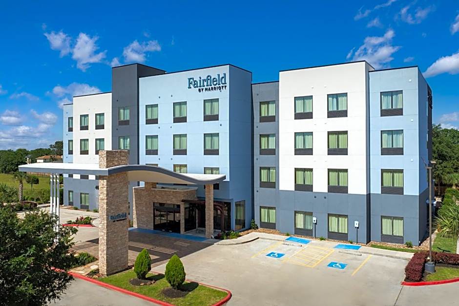Photo 1 of 28 of Fairfield Inn & Suites by Marriott Houston Pasadena