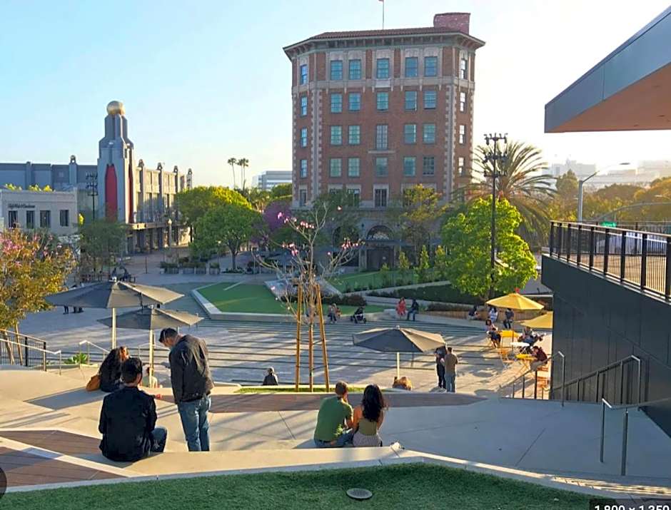 SoCal Lux on Miramar