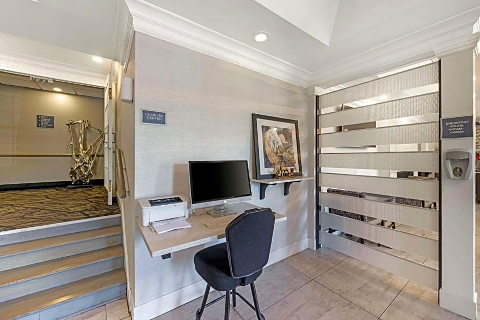 Best Western Brentwood