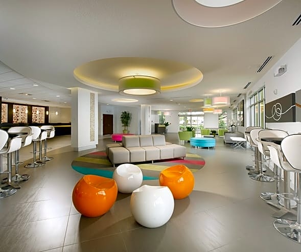 Avanti International Resort