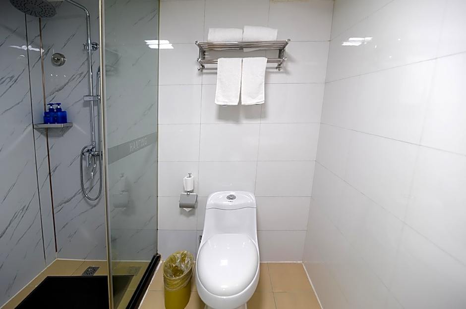 Elan Inn Suzhou Xinqu Heshan Metro Station