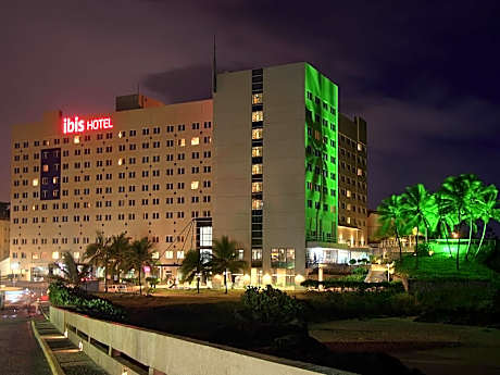 Ibis Salvador Rio Vermelho