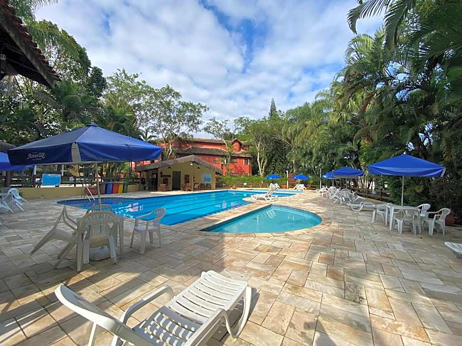 Flat estudio 110 Amarilis Riviera de São Lourenço, 03 piscina climatizada, serviço de hotelaria, limpesa e troca de toalhas diária, carregador veiculo elétrico e servico de praia finais de semana WiFi 500