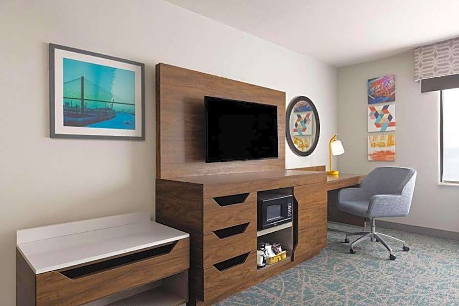 Hampton Inn By Hilton And Suites Savannah-Airport