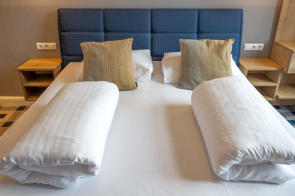KH Opera Apartments