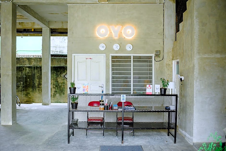 OYO 183 The Pipe House