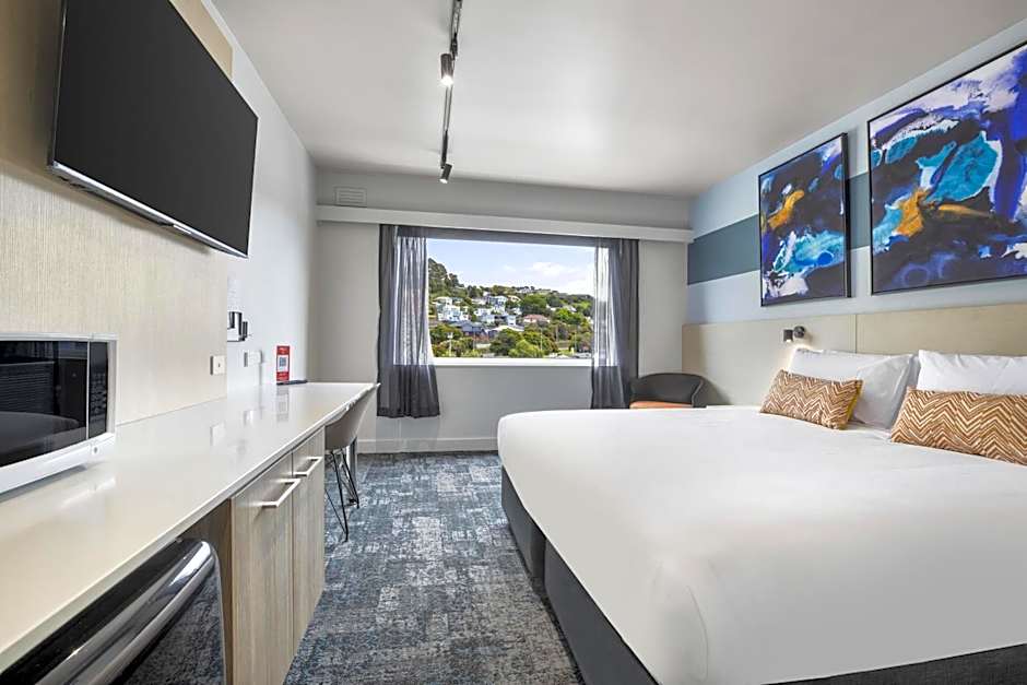 Burnie Central Townhouse Hotel