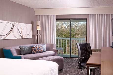 King Room with Balcony