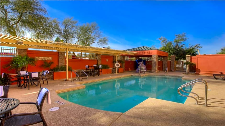 Holiday Inn Express Hotel & Suites Tempe Hotel By IHG