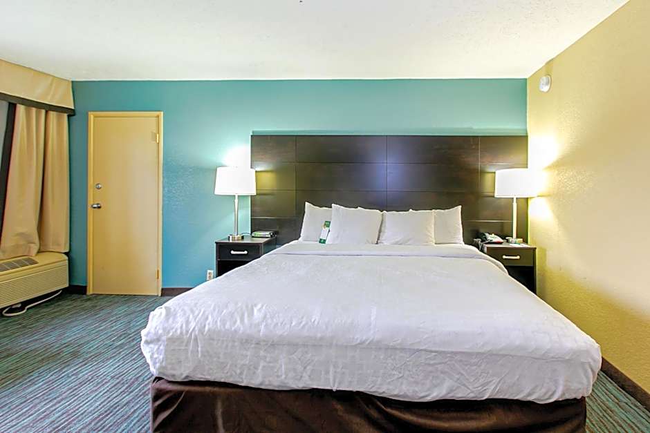 Quality Inn Dayton Airport