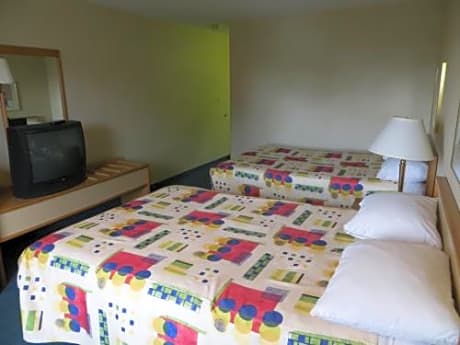 Double Room with Two Double Beds - Non-Smoking