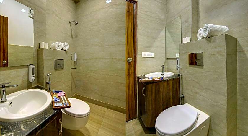 Hotel Rahul Palace