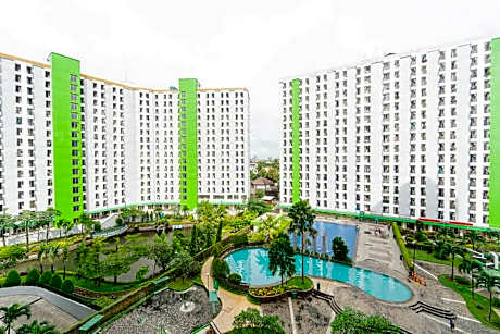 RedLiving Apartemen Green Lake View Ciputat - Farida Property 1 Tower E