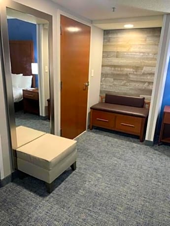 King Suite with Two King Beds - Non-Smoking