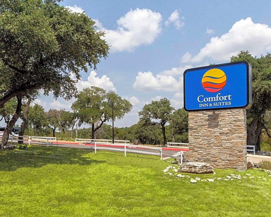 Comfort Inn & Suites Burnet