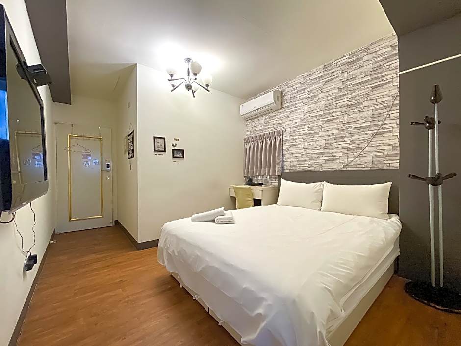 Fengjia Space – Taichung, KY